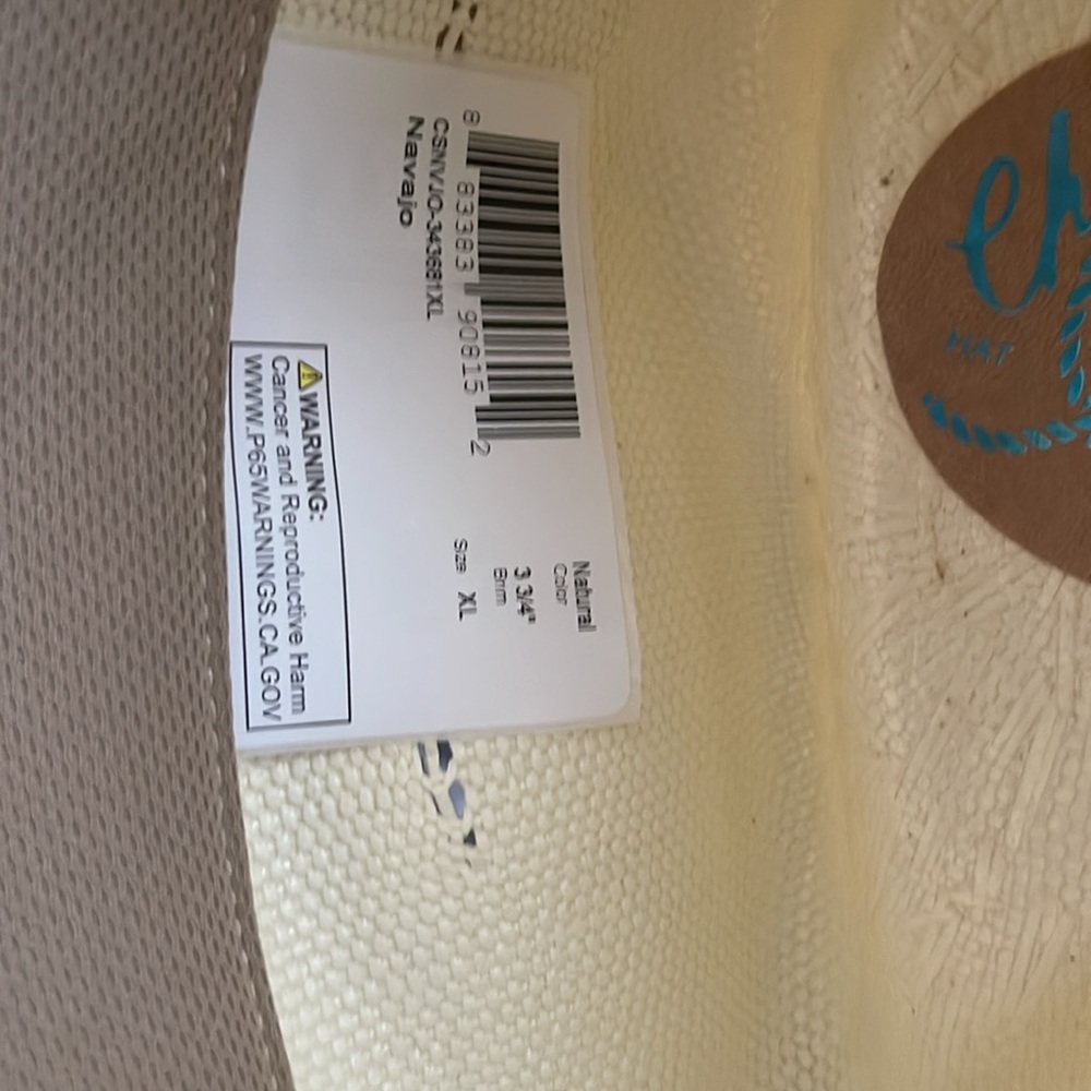 Charlie 1 Women’s Hat Lainey Wilson look - Picture 5 of 7